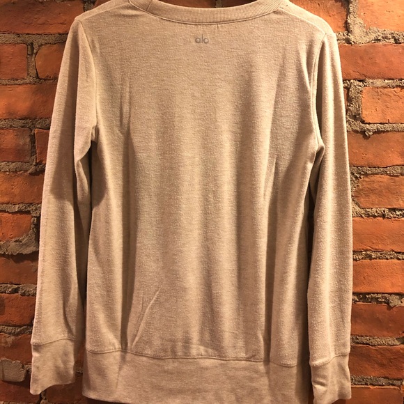 Alo Yoga Tan Long Sleeve Top Size XS - Picture 6 of 8